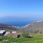 Traditional Isternia (Tinos)