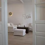 Traditional Апартаменты