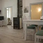Traditional * Isternia (Tinos)